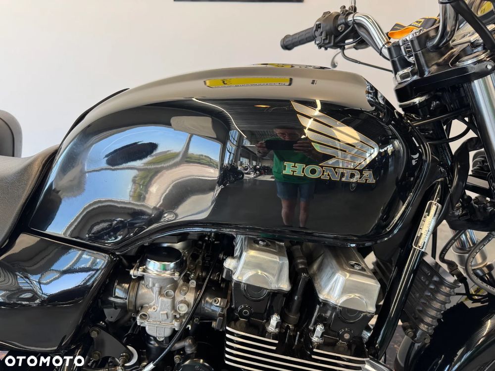 Honda CB - 27