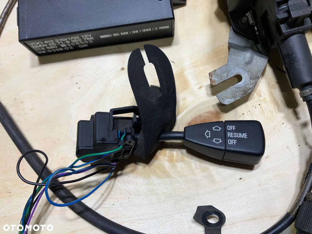KOMPLETNY TEMPOMAT BMW E36 M52 2.0 2.5 2.8 DO DOPOSAŻENIA DOŁOŻENIA SILNICZEK MODUŁ WIĄZKA MANETKA TEMPOMATU CZUJNIK 8352766 8360043 ZESTAW PO PIN RARYTAS - 3