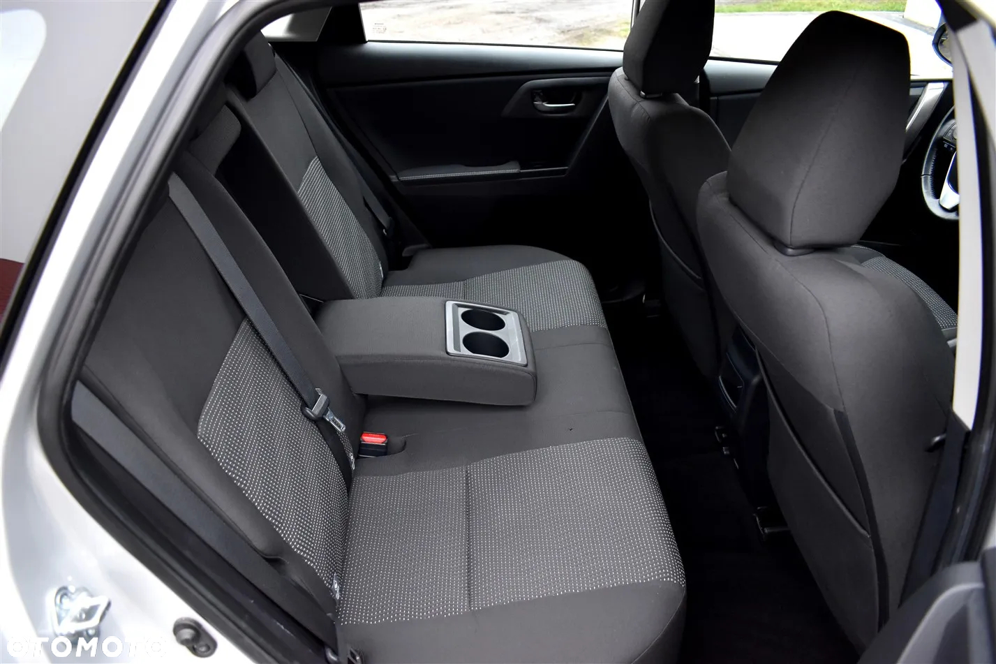 Toyota Auris 1.6 Sprint MS - 19