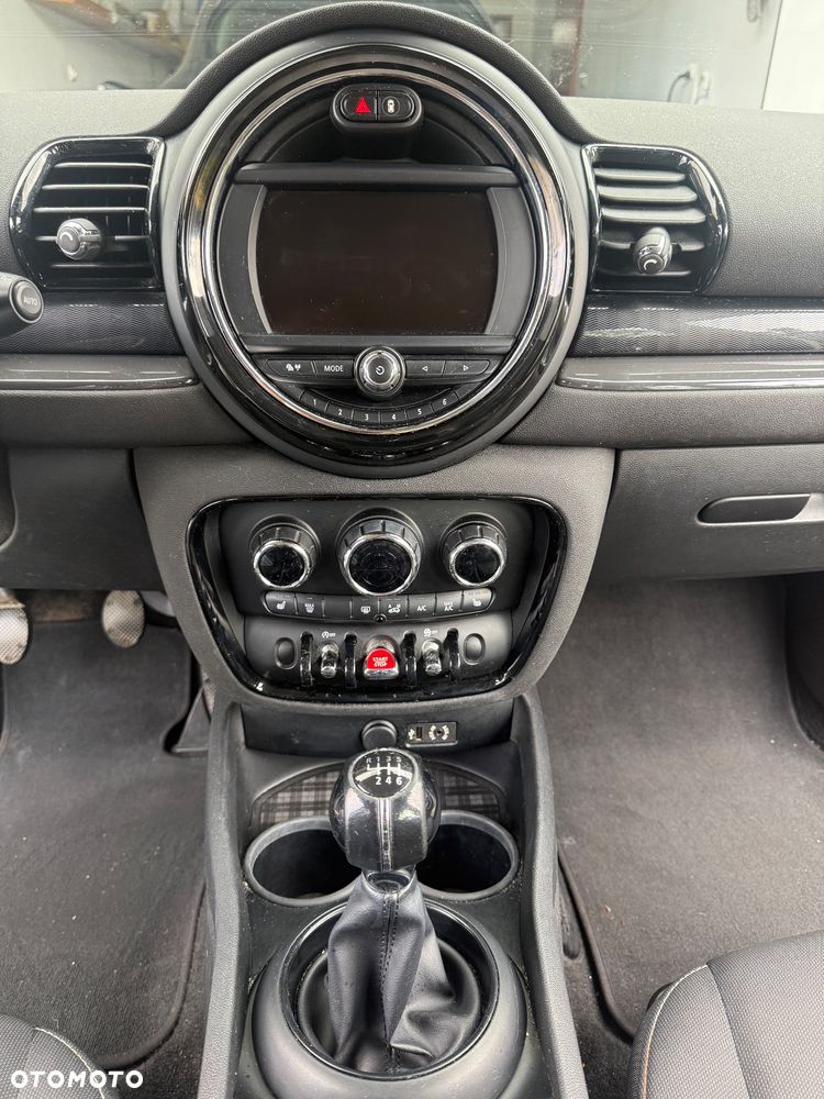 MINI Clubman One D - 13