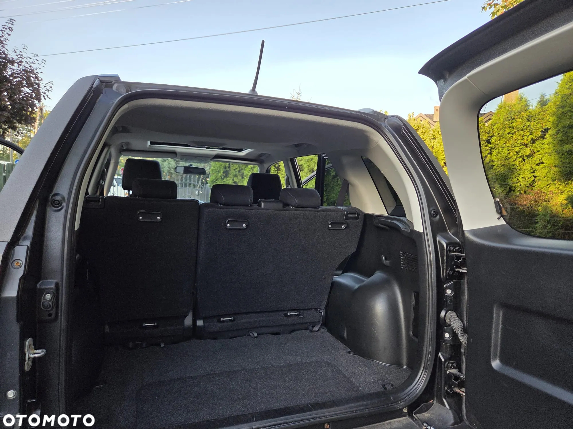 Suzuki Grand Vitara 2.0 De luxe - 27