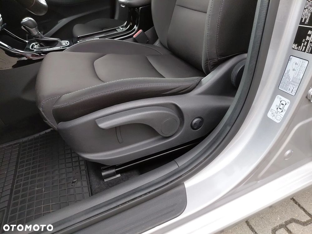 Hyundai i30 1.5 T-GDI 48V Smart DCT - 12
