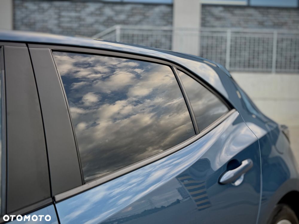 Toyota Corolla 1.8 Hybrid Comfort - 18