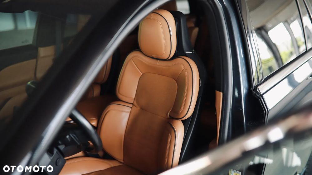 Lincoln Aviator - 30