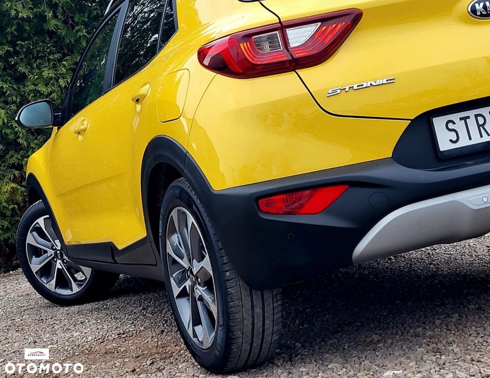 Kia Stonic - 23