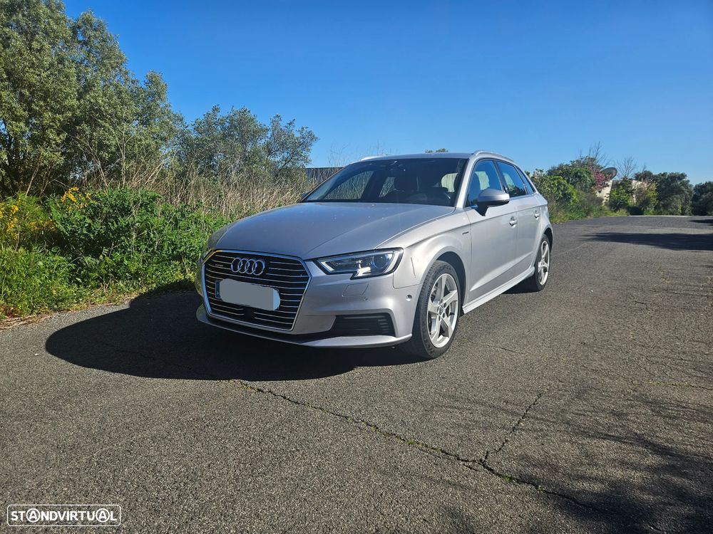 Audi A3 Sportback - 1