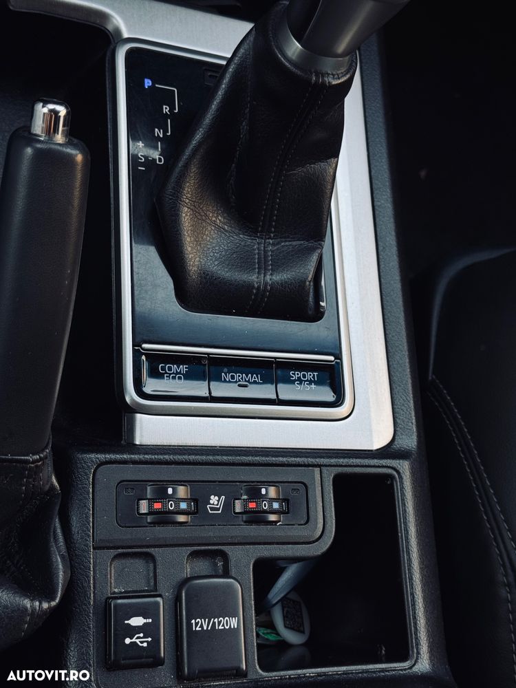 Toyota Land Cruiser 2.8l Turbo D-4D A/T Executive - 14