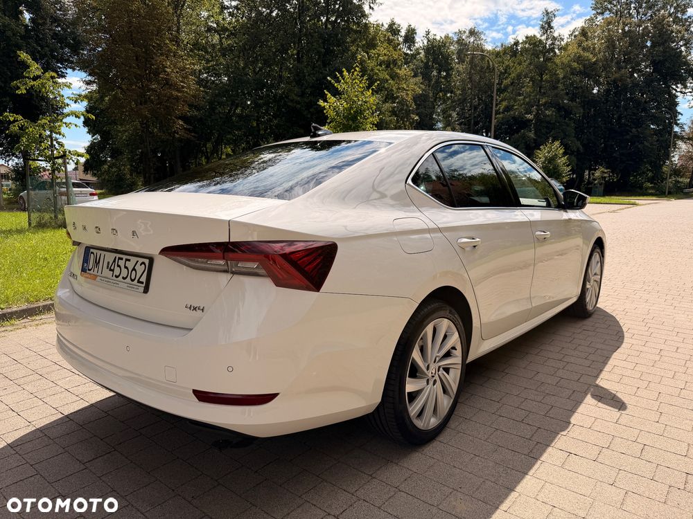 Skoda Octavia 2.0 TSI 4x4 Style DSG - 17