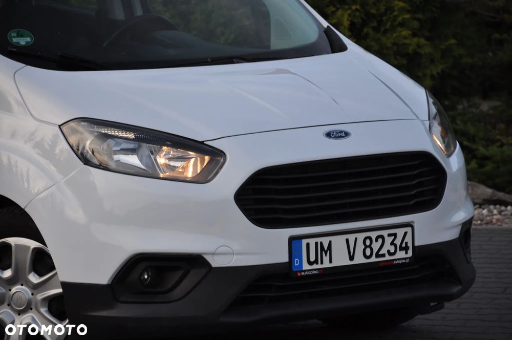 Ford Transit Courier Basis - 11