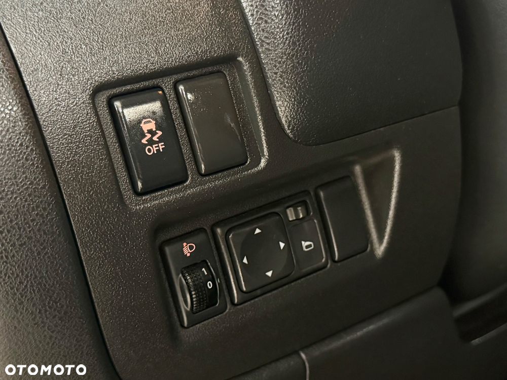 Nissan Micra 1.2 30 Jahre Edition - 18