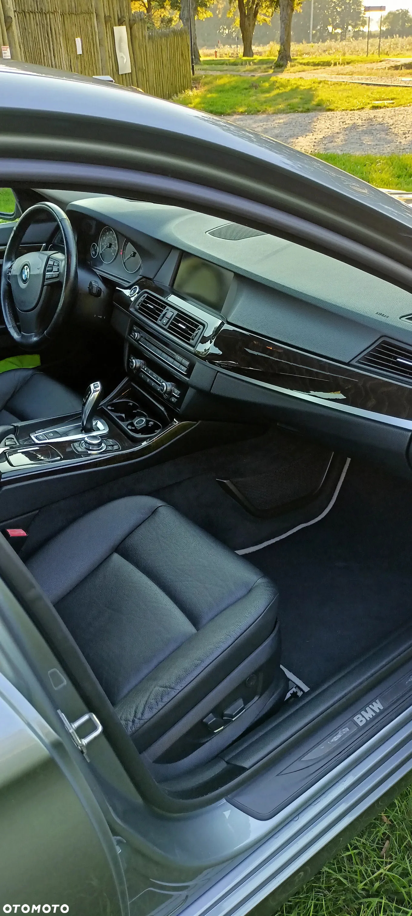 BMW Seria 5 535i xDrive - 7