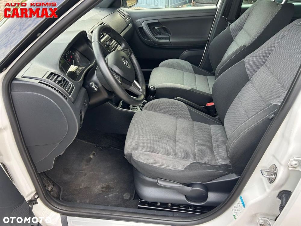 Skoda Fabia - 19