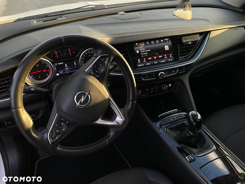 Opel Insignia 1.5 T Elite S&S - 13