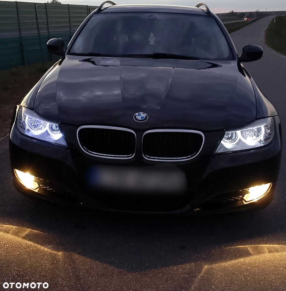 BMW Seria 3 - 1