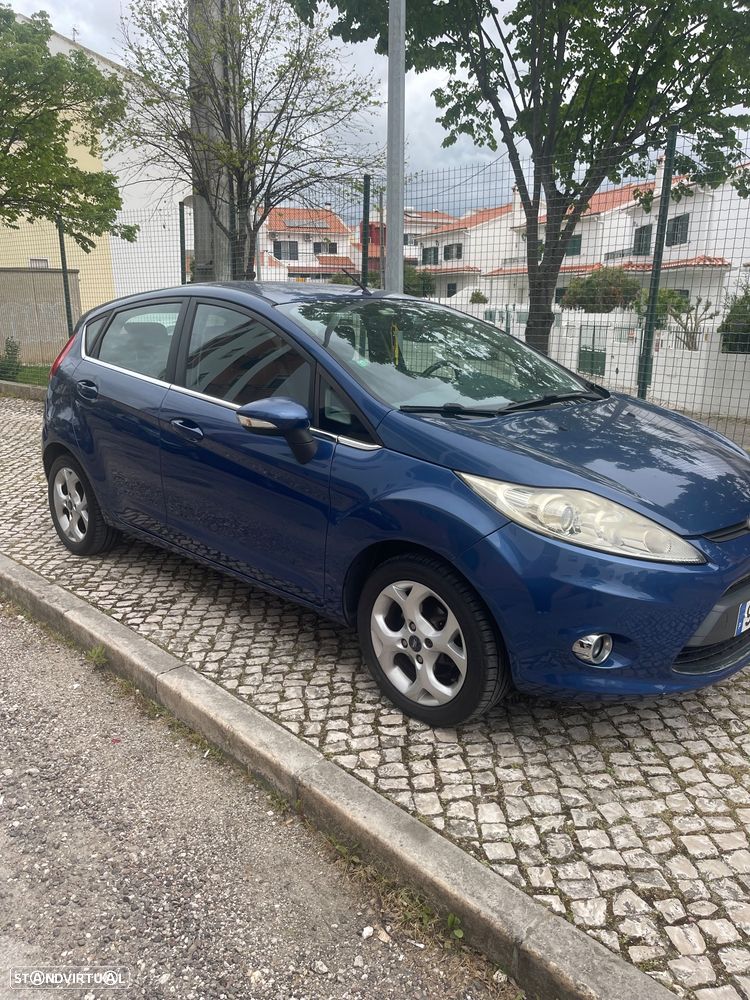 Ford Fiesta - 9