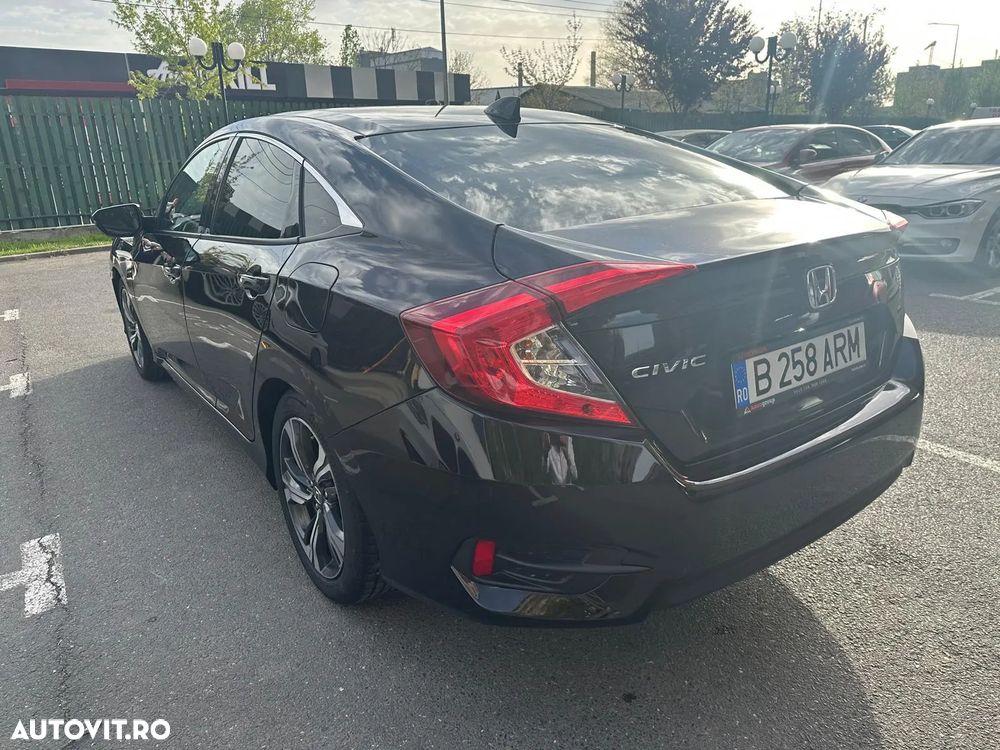 Honda Civic 1.5 VTEC Turbo CVT Executive - 5