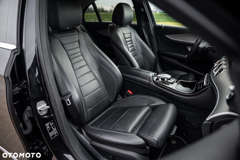 Mercedes-Benz Klasa E - 25