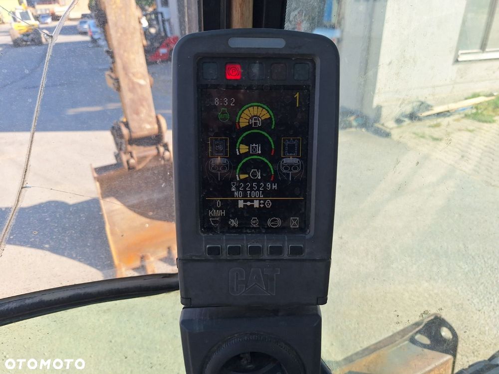 Caterpillar M315D 4X4 - 16