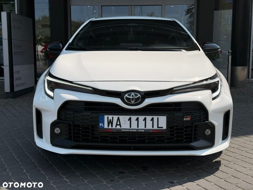 Toyota Corolla - 3