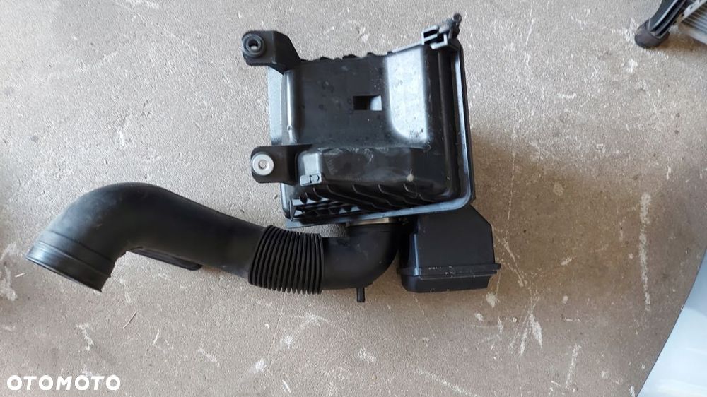 Kia Optima obudowa filtra powietrza