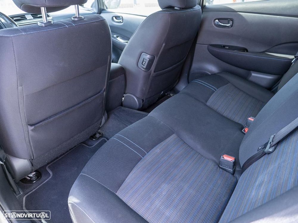 Nissan Leaf 40 kWh N-Connecta - 24