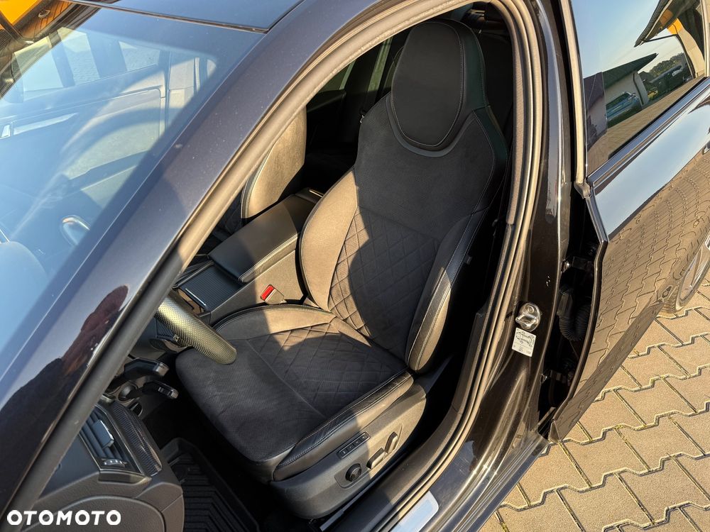 Skoda Superb 2.0 TDI Sportline DSG - 21