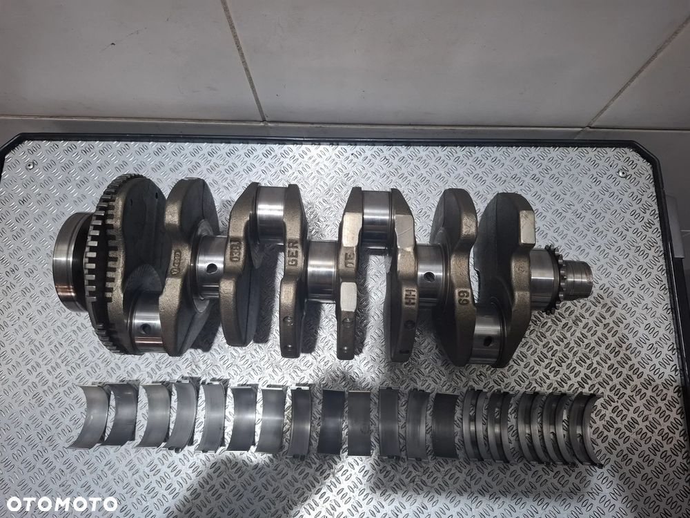 Wał korbowy z panewkami Volkswagen Audi 1,9 TDI nr 038105189B - 2