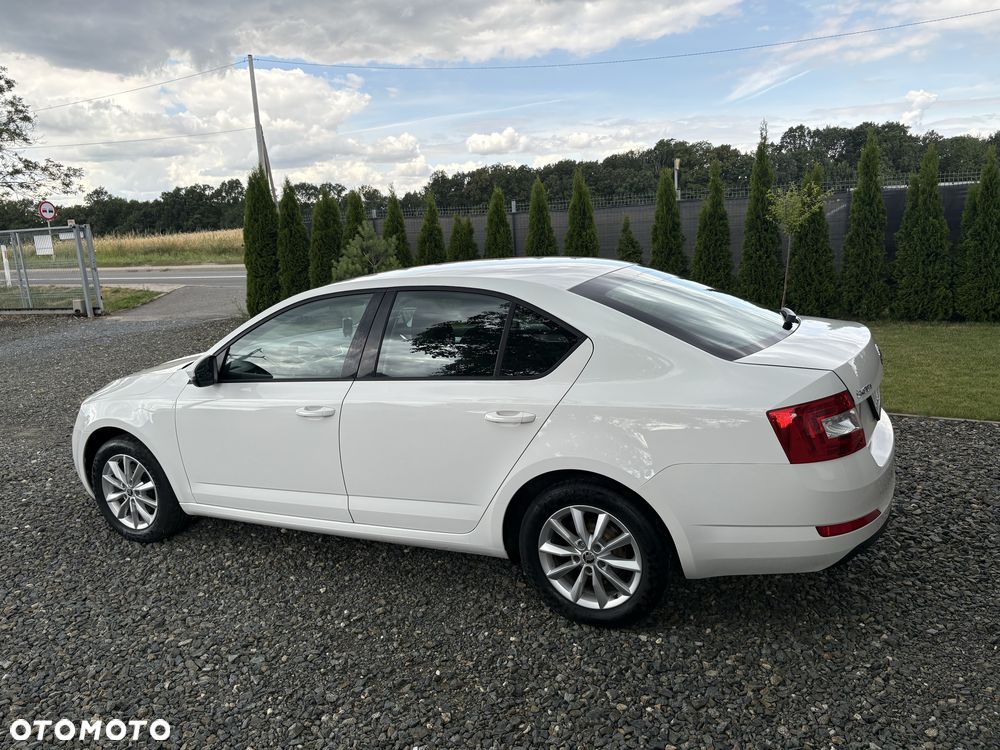 Skoda Octavia - 3