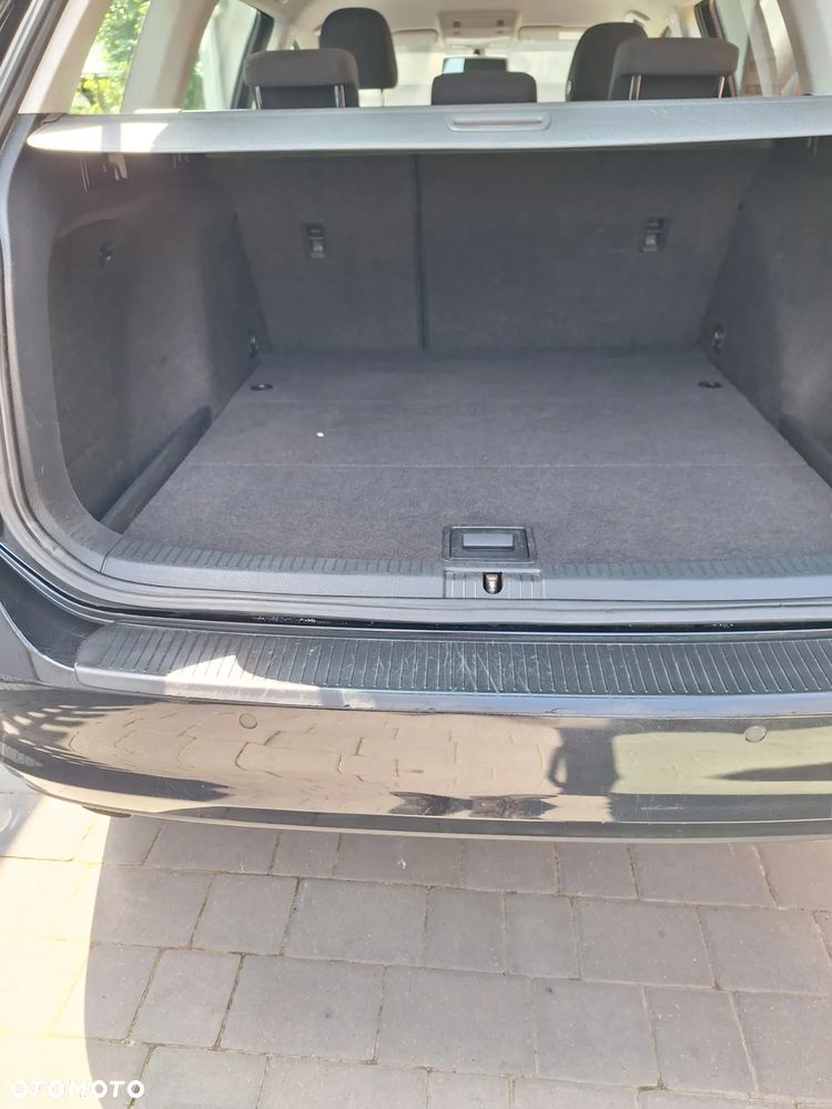 Volkswagen Golf VII 1.6 TDI BlueMotion Trendline - 15