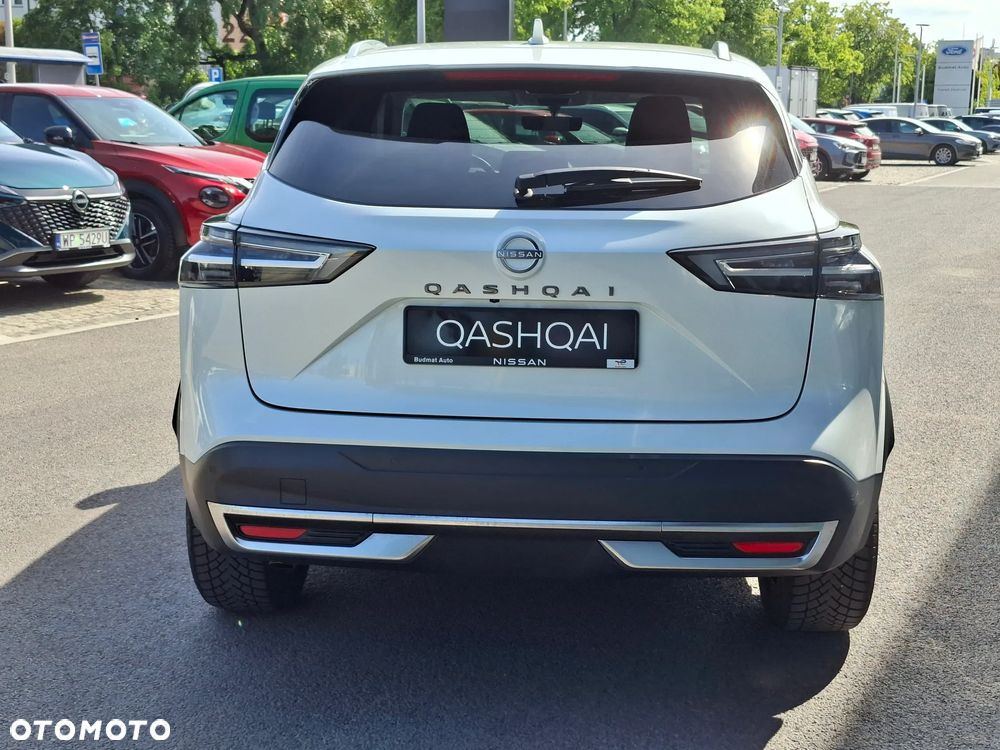 Nissan Qashqai 1.3 DIG-T MHEV N-Connecta Xtronic - 5
