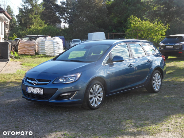 Opel Astra 1.4 Turbo Cosmo