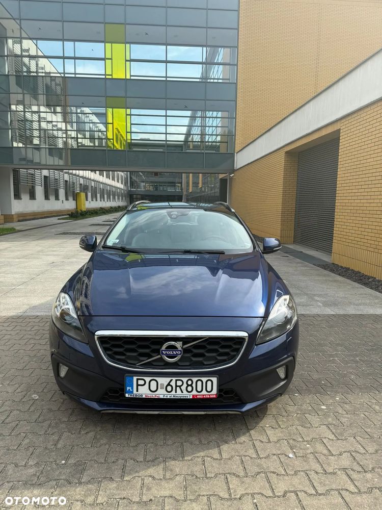 Volvo V40 D3 Drive-E Ocean Race - 1