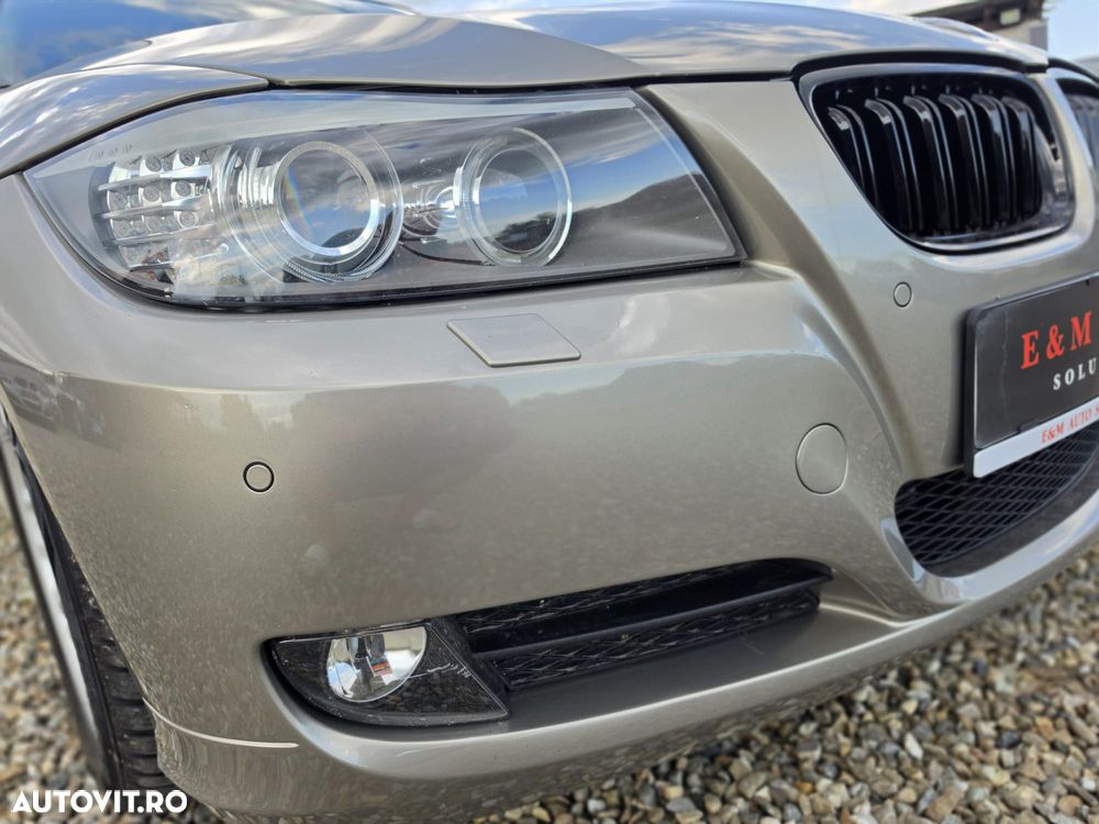 BMW Seria 3 320d - 12