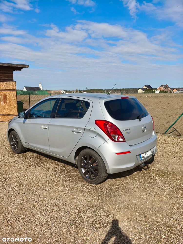 Hyundai i20 1.2 Fifa World Cup Edition - 2