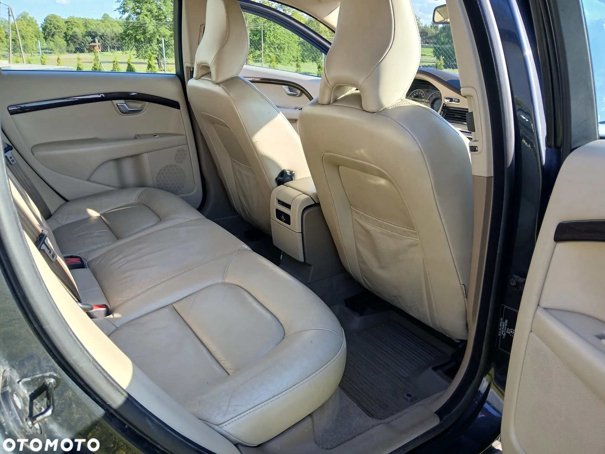 Volvo V70 2.0D Momentum - 18