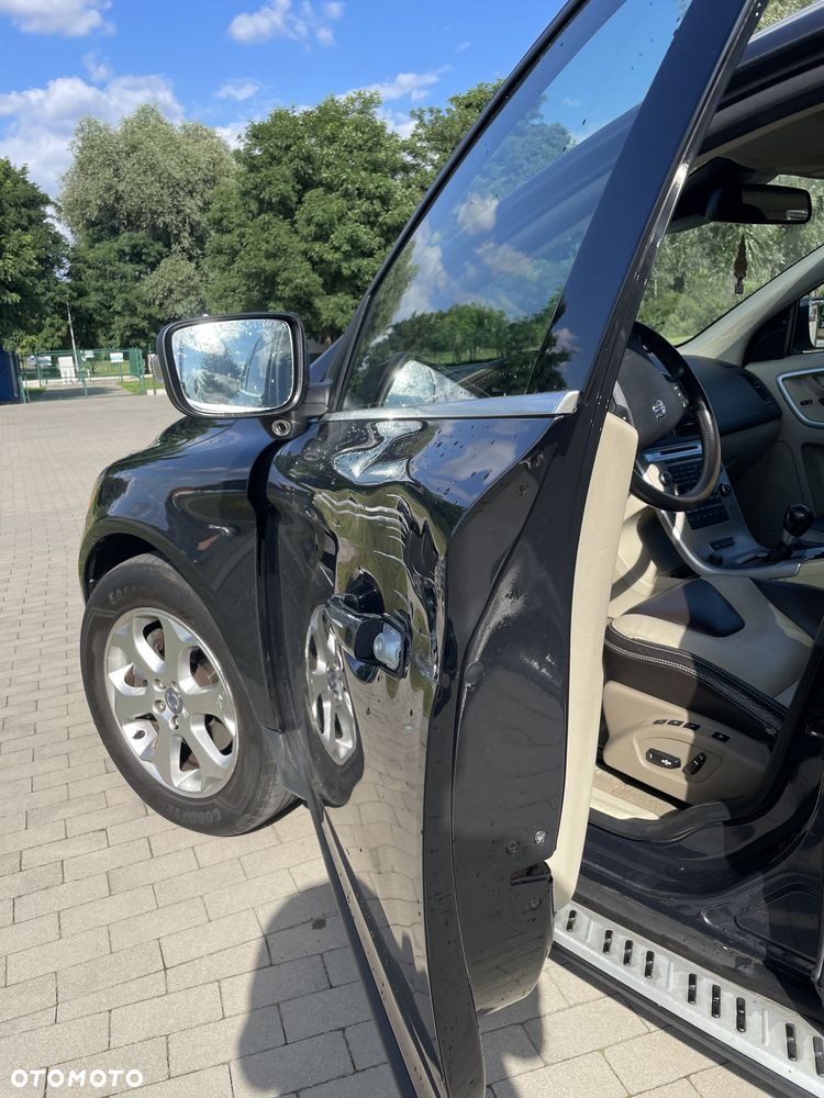 Volvo XC 60 2.4D AWD Summum - 34