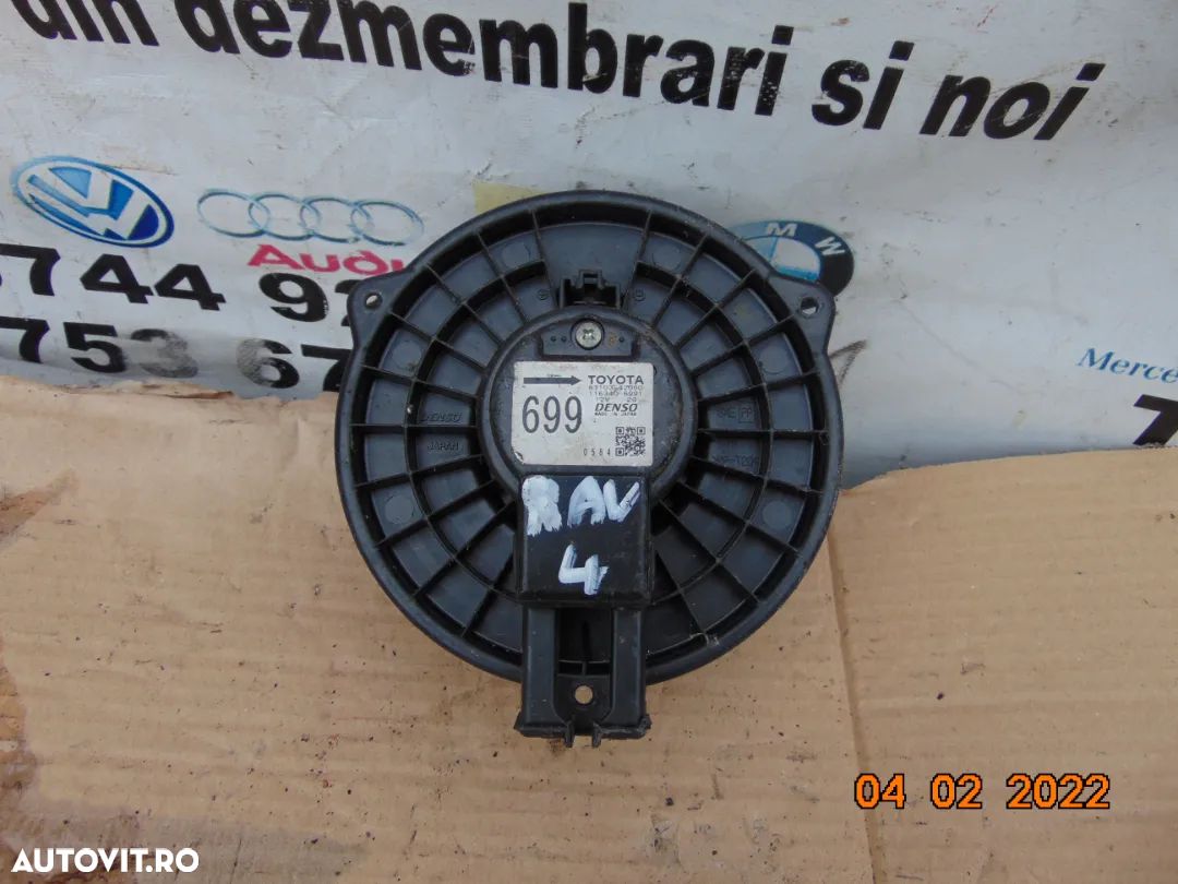 Motoras aeroterma Toyota Rav4 2000-2006 dezmembrez Toyota Rav4 2.0 - 1