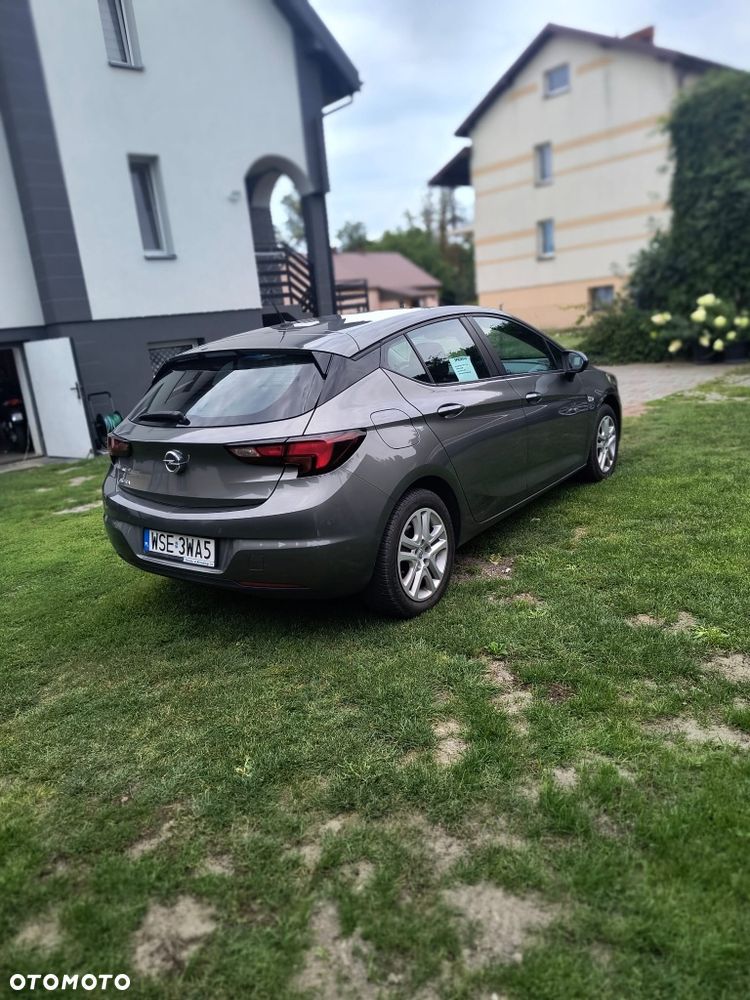 Opel Astra - 4