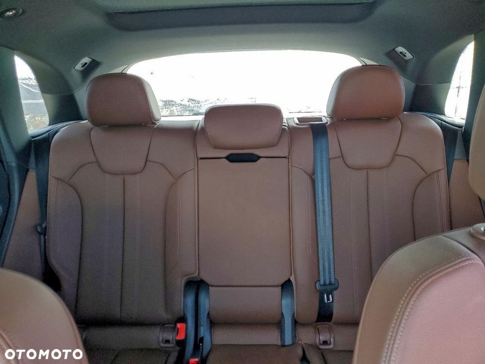 Audi Q5 45 TFSI quattro S tronic sport - 9