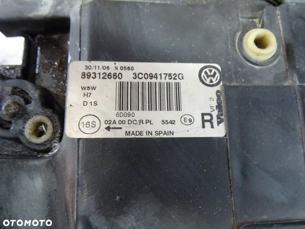 3C0941751G 3C0941752G lampa przod BIXENON Skretny  VW Passat B6 czesci - 4