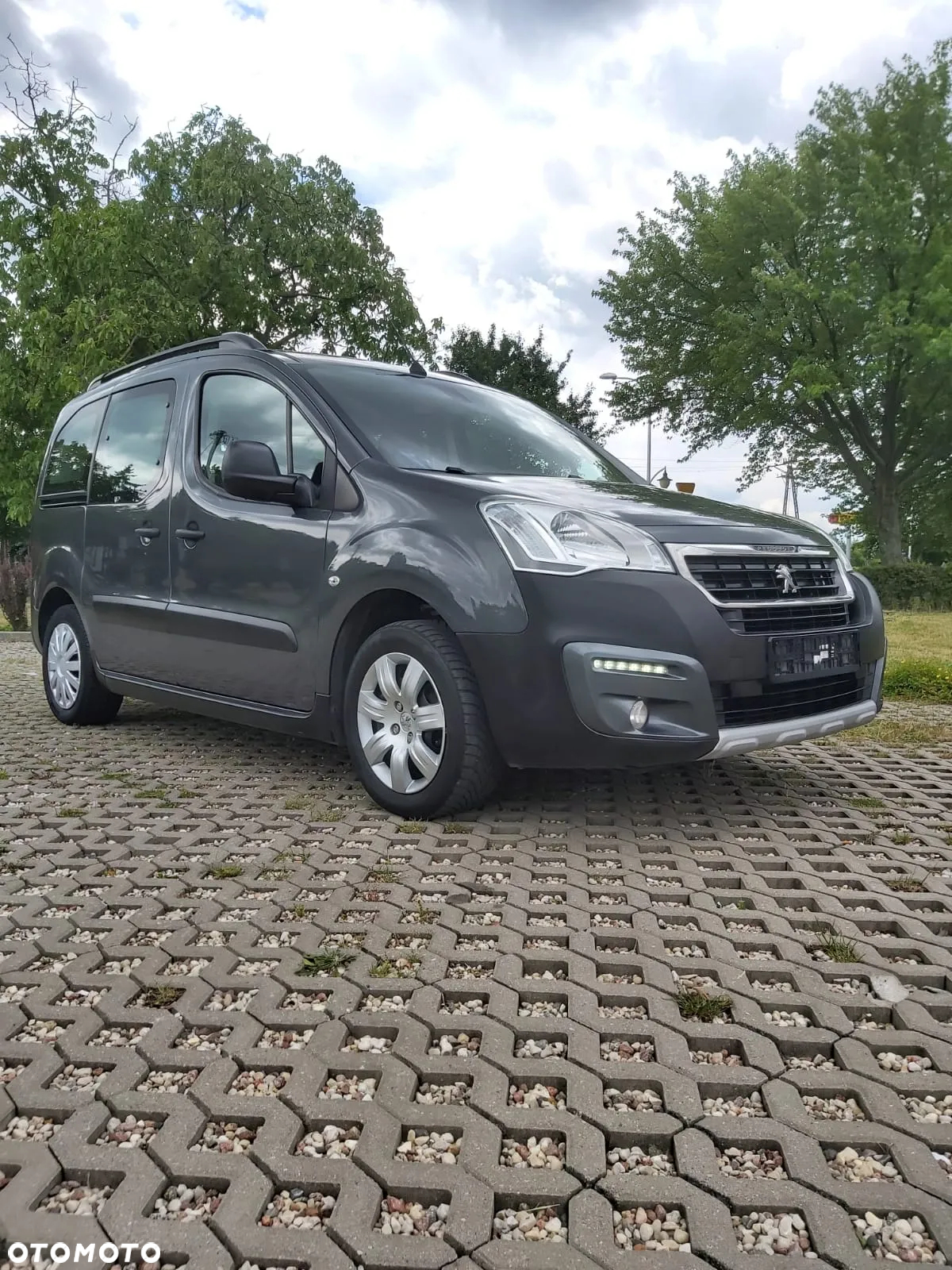 Peugeot Partner Tepee BlueHDi 100 Stop&Start Allure - 34