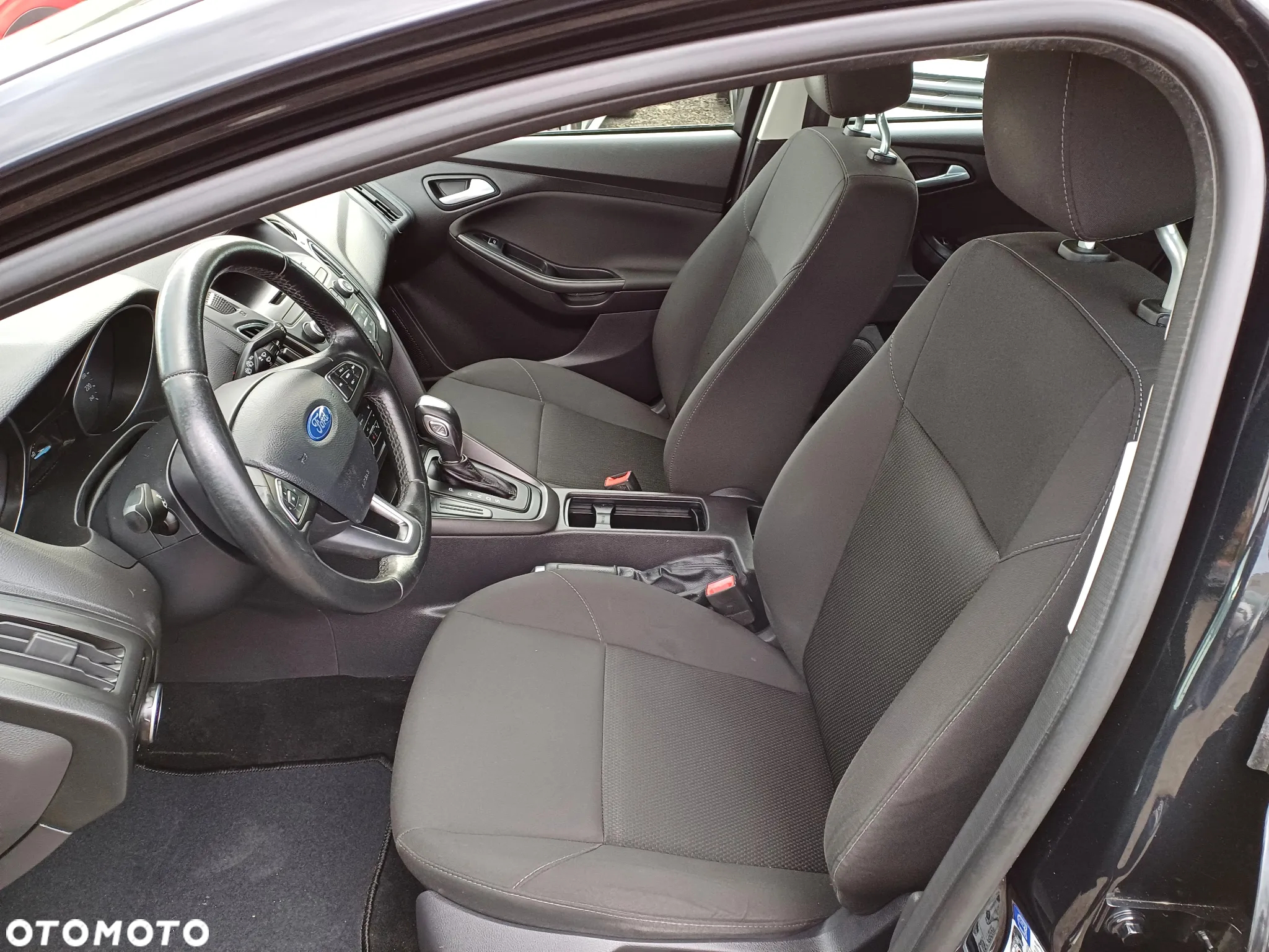 Ford Focus - 12