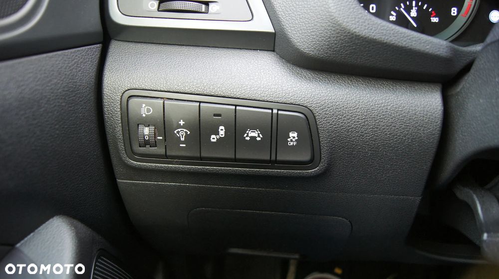 Hyundai Tucson blue 1.6 GDi 2WD Navi - 24