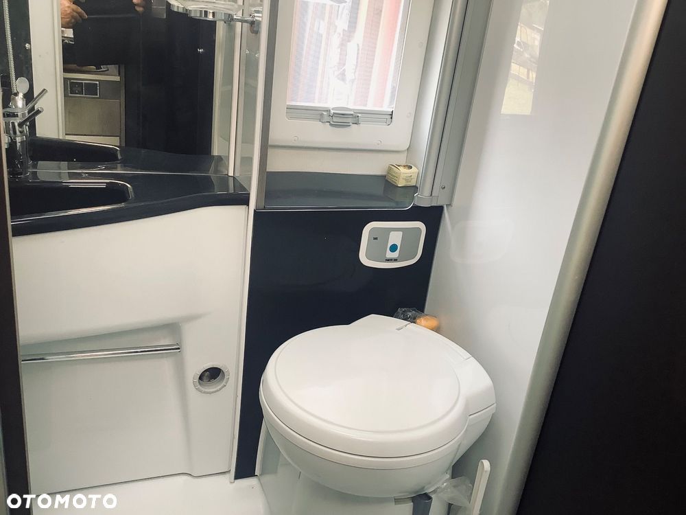 Ford Półintegra - 16