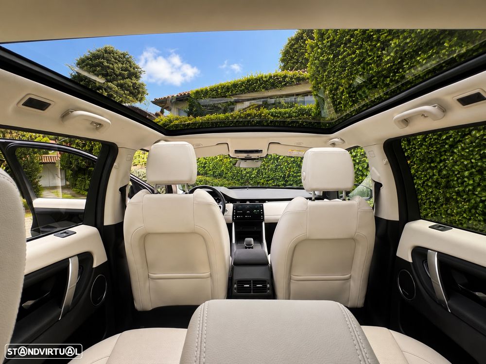 Land Rover Discovery Sport - 12