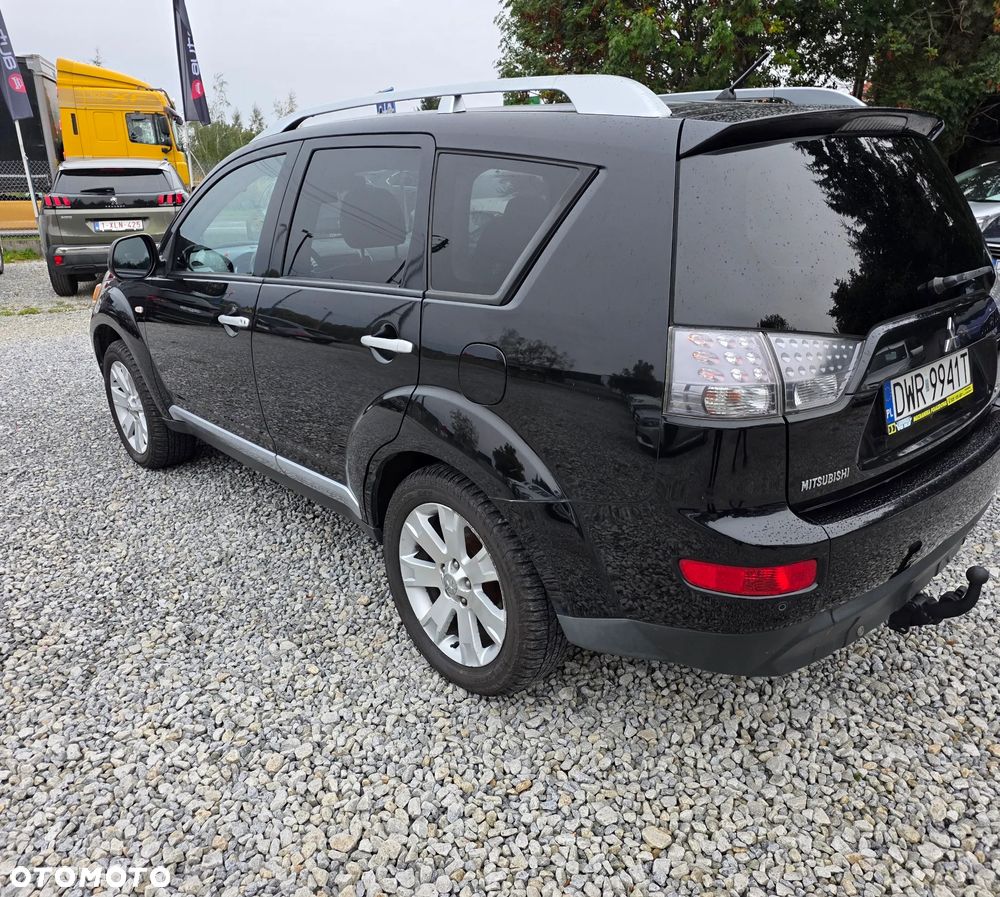 Mitsubishi Outlander 2.2 DI-D 4WD Instyle - 12