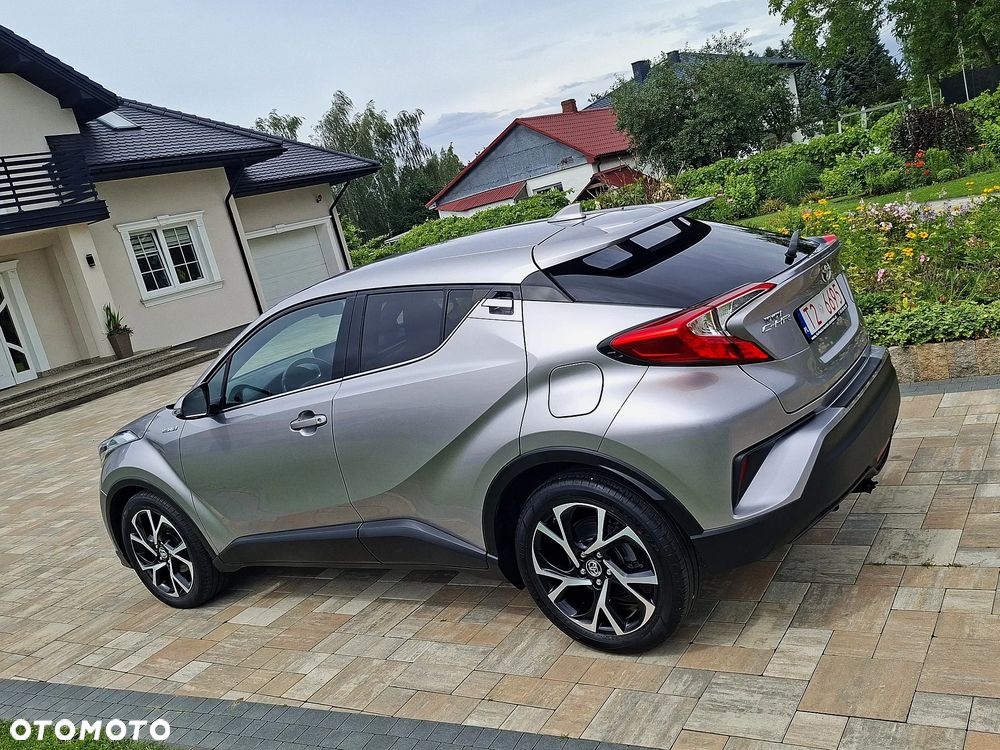 Toyota C-HR - 14