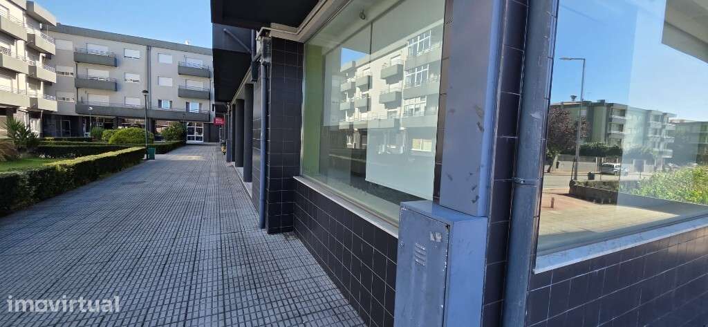Loja para venda em Delães | Vila Nova de Famalicão - Grande imagem: 4/5