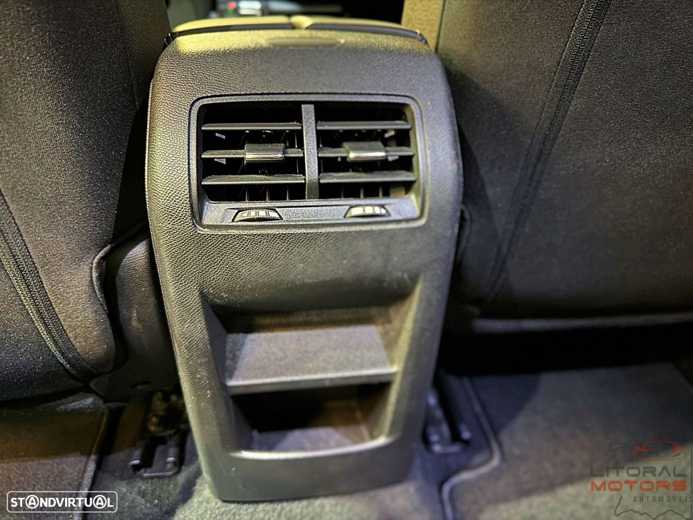 Peugeot 308 SW 1.6 Hybrid Allure e-EAT8 - 39