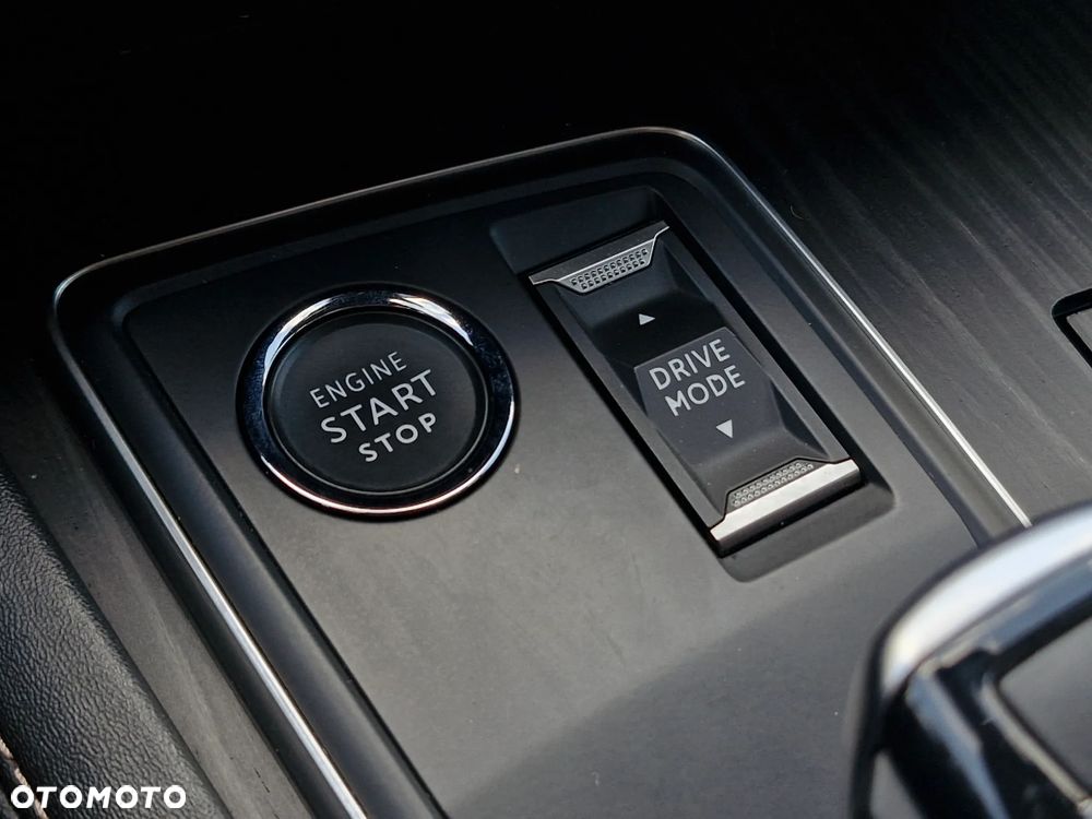 Peugeot 508 225 e-EAT8 GT - 26